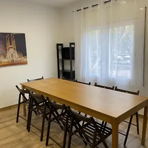 Tarradellas Sants Estacio Apartment
